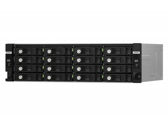 16x 2.5 inch/3.5 inch SATA, 3 x 12Gb/s SAS 3.0 wide ports / SFF-8644,