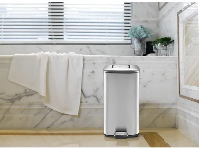 Vierkante Pedaalemmer Regent Step Bin 12 Liter Mat Rvs