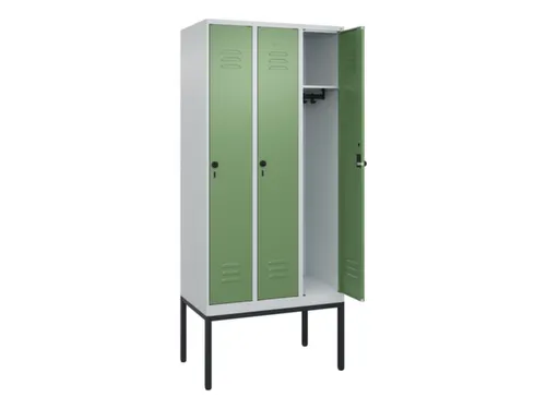 locker,HxBxD 2120x900x500mm,3vak,vak B 300mm,draaigrendel