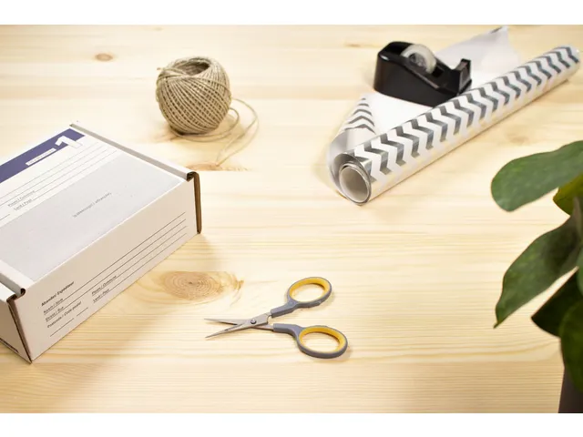 Hobbyschaar Westcott 100mm met softgrip 3D titanium