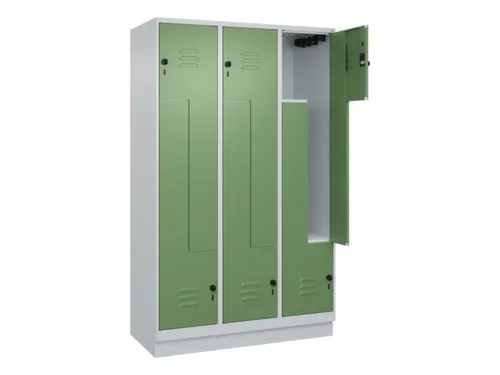 Z-garderobekast,HxBxD 1950x1200x500mm,vak B 200/400mm,draaigrendel