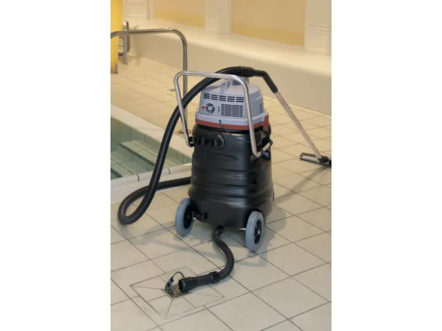 aspirateurs eau et poussière,2600 W,volume d'air 2x70 l/sec