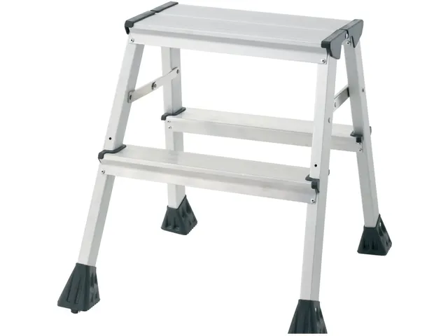 Aluminum ladder 2 treden 45cm 150kg