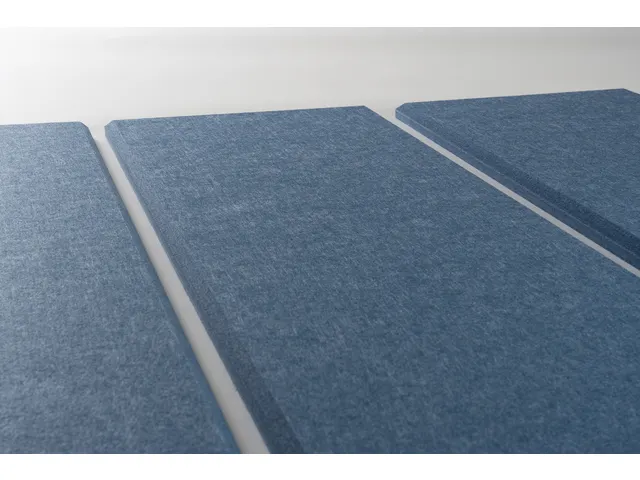 Akoestische PET-vilt wandtegels 30x120cm Blauw 4 Stuks