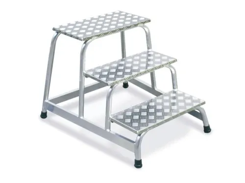 Montagetrap Aluminium H 0 6M 3Treden Incl. Platform Treden Traanplaat