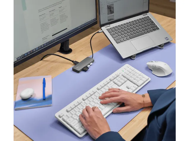 Trust 25672 Dalyx 8-in-1 adapter met meerdere poorten Grijs