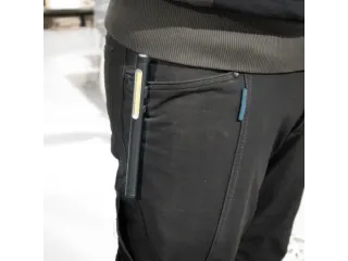penlamp,behuizing aluminium,LED,200lumen,spot 150lumen,USB,accu - 12