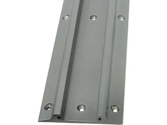 Wall Track 26InL x 5InW