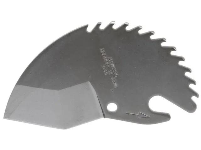 E-2268 3 A Reservemes voor 2268 3
