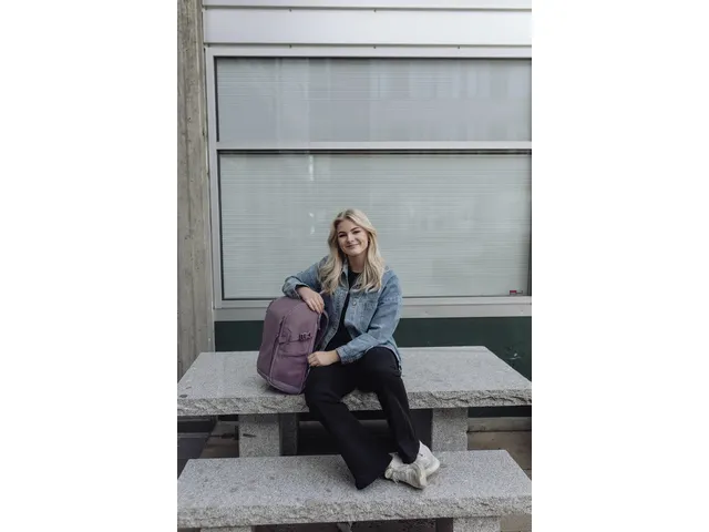 Rugzak Beckmann Street GO 26L Grape.