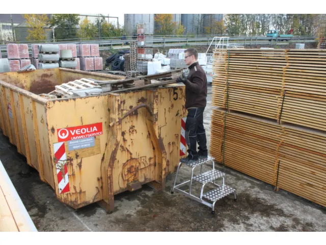 Marchepied Industriel Aluminium H 0 6M 3Marches Plateforme Incluse