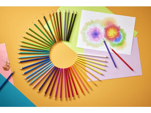 Crayon de couleur Faber-Castell Castle hexagonal étui métallique 24