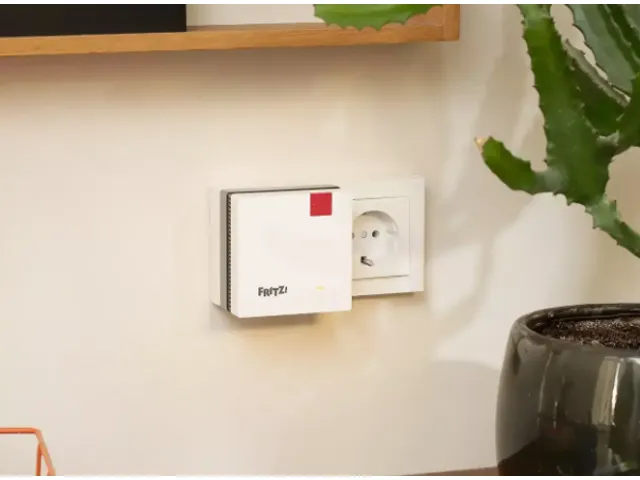 Fritz! 1700 Repeater 20003116 WiFi7 688/2882Mbps 2.4/5GHz