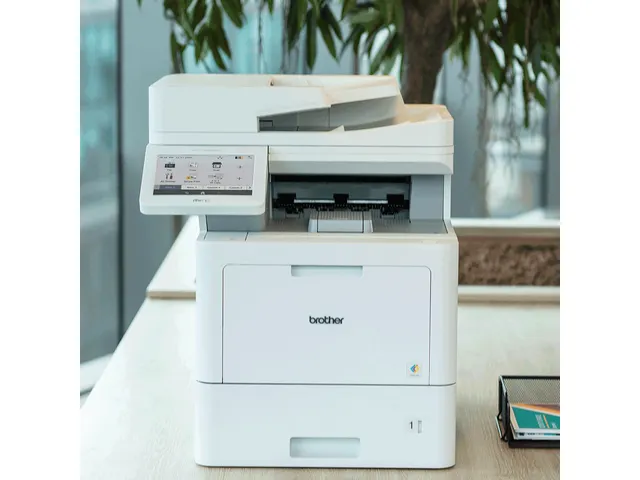 Zakelijke A4 all-in-one kleurenlaserprinter met diverse papieropties,