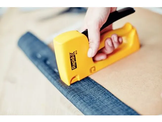 Nietpistool Rapid 13E 13/4-10 ABS geel blister