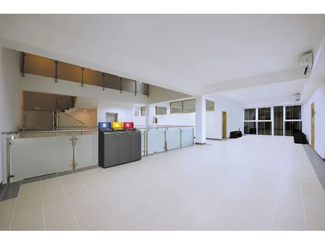 Configure Recyclingstation Plastic Engels 57 Liter Antraciet rood