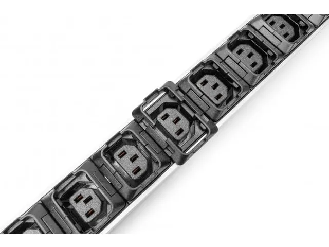 IT BASIC PDU 3PH 16A 24xC13 3xC19 Verticaal 3m kabel IEC309 Zwart