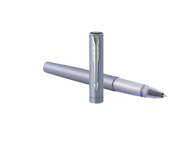 Rollerpen Parker Vector XL Silver-Blue CT finish medium blister