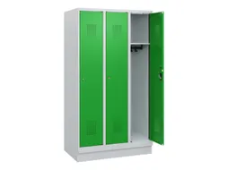 schoollocker,HxBxD 1630x900x500mm,3vak,vak B 300mm,cil.-slot,sokkel