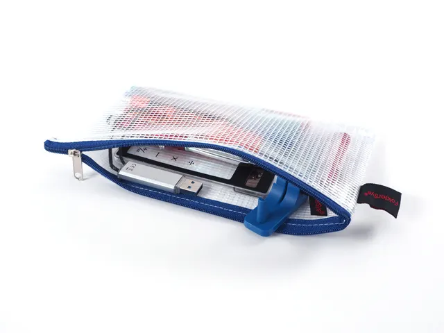 etui DIN transparant blauw met ritssluiting