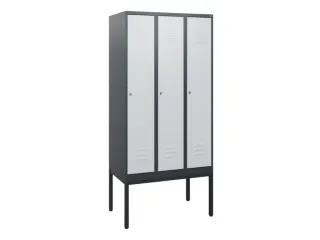 locker,HxBxD 1950x900x500mm,3vak,vak B 300mm,cil.-slot,voetonderstel - 1
