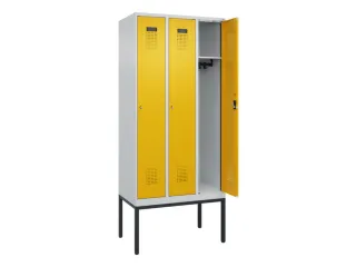 locker,HxBxD 2120x900x500mm,3vak,vak B 300mm,cil.-slot,voetonderstel - 1