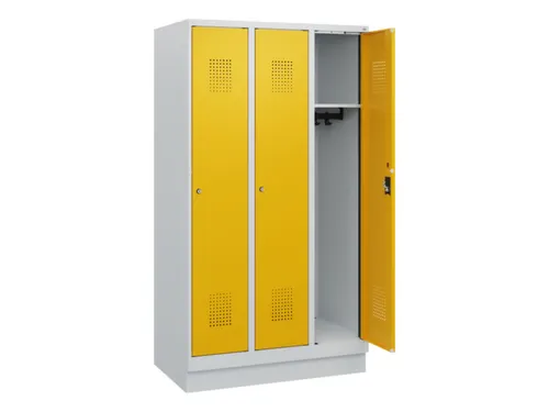 schoollocker,HxBxD 1630x900x500mm,3vak,vak B 300mm,cil.-slot,sokkel