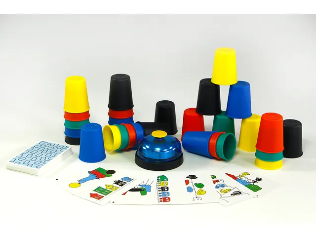 Jeu Stapelgekke Speed Cups 6 joueurs