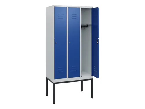 locker,HxBxD 1950x900x500mm,3vak,vak B 300mm,cil.-slot,voetonderstel