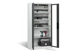 acculaadkast 1950x930x500mm 15stekkerdozen 230V ventilator fr. RAL7016