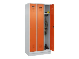 locker,HxBxD 1950x900x500mm,3vak,vak B 300mm,cil.-slot,sokkel - 1
