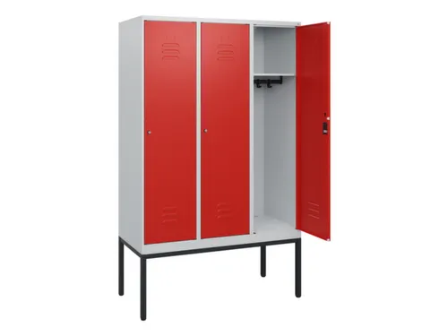 locker,HxBxD 1950x1200x500mm,3vak,vak B 400mm,cil.-slot,voetonderstel
