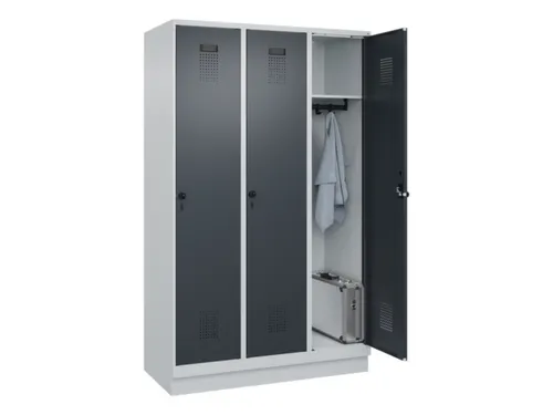 locker,HxBxD 1950x1200x500mm,3vak,vak B 400mm,draaigrendel,sokkel