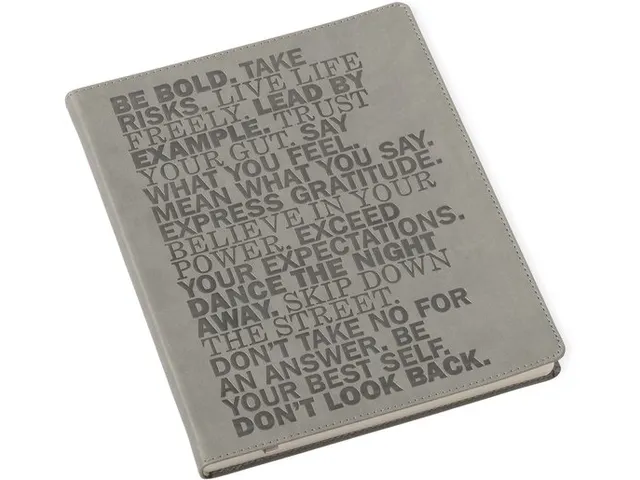 Notitieboek Èccolo Gray Be Bold lijn ca. 20x25cm 80gr. 256pag.