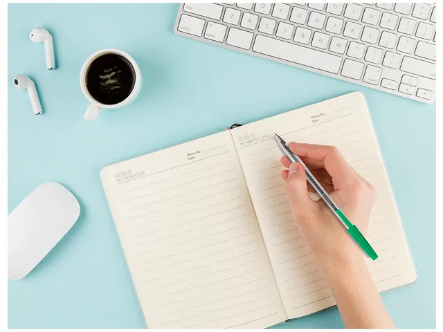Stylo Bille Q-Connect avec Capuchon 0,7mm Medium Vert 50 pièces
