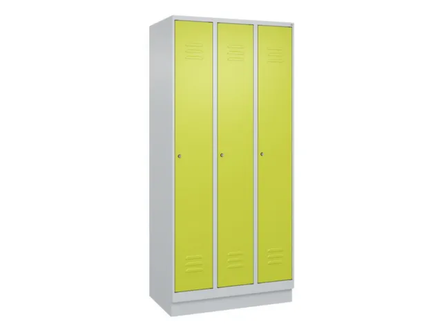 locker,HxBxD 1950x900x500mm,3vak,vak B 300mm,cil.-slot,sokkel