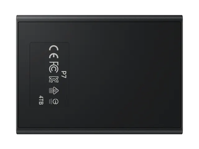 Portable SSD P7 USB 4.0 Gen 3x2 4TB