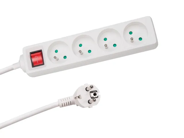 4-Voudige Stekkerdoos Met Schakelaar - 3m Kabel - WIT - Penaarde