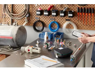 Dymo LabelManager 640CB QWERTY Labelprinter 24mm - 11