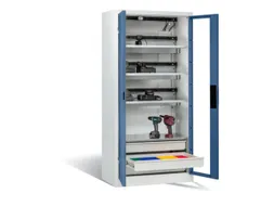 acculaadkast 1950x930x500mm 15stekkerdozen 230V ventilator fr. RAL5023
