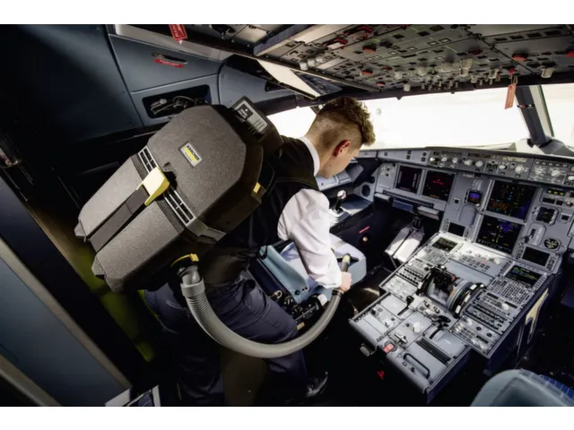 Kärcher Accu Rugstofzuiger BVL 5/1 Bp