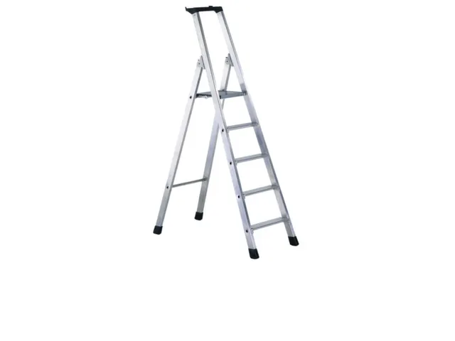 Boktrap Aluminium H 0 83M L 1 57M 4Treden Incl. Platform