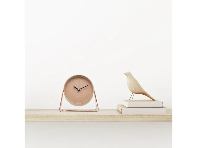 Wekker Nextime Berlin Table 14x13 cm roze metaal