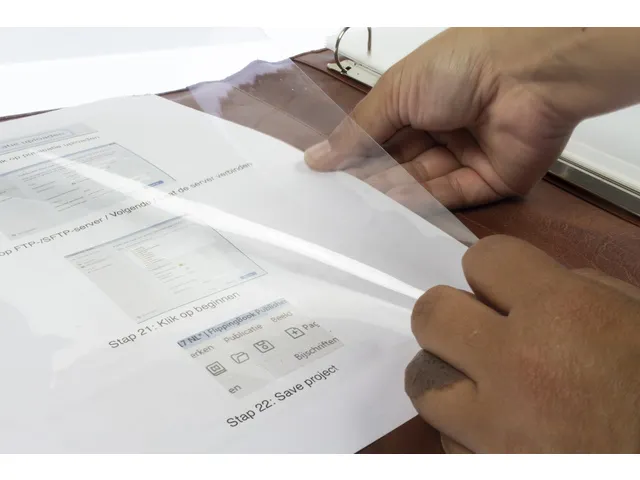 Schrijf/documentenmap Alassio A4. 4 ringsmechaniek Leer cognac. Met sl