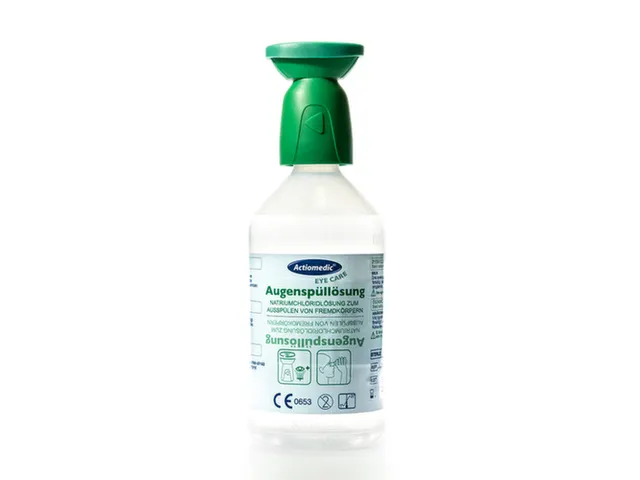 Oogspoelfles,1X500Ml Keukenzoutoplossing