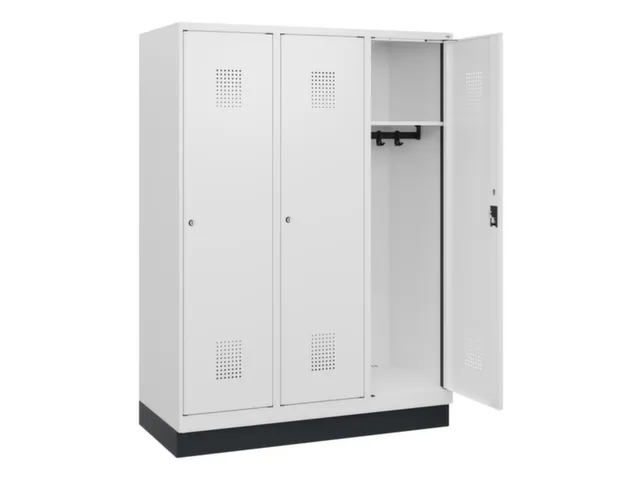 schoollocker,HxBxD 1630x1200x500mm,3vak,vak B 400mm,cil.-slot,sokkel