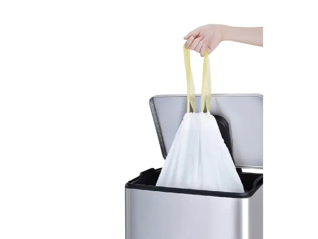 Afvalzak EKO MDPE type B met trekband 40x45cm 7-9 Liter wit