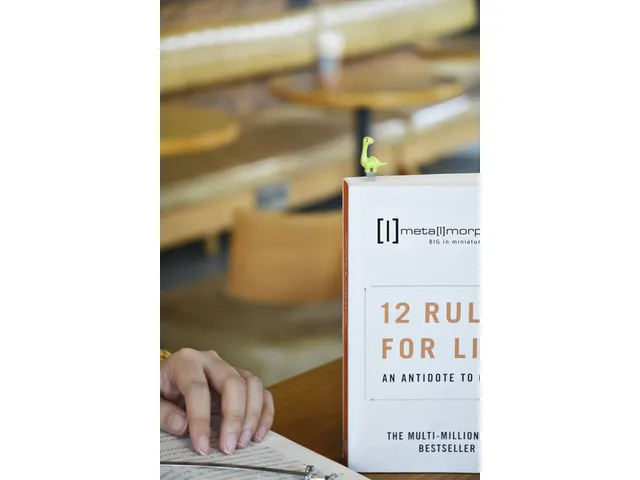 Boekenlegger Metalmorphose dinosaurus