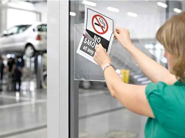 Presenteerhoes Djois Kang easy clic A4 herpositioneerbaar zelfklevend