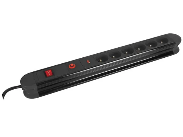 6-voudige Stekkerdoos Overspannings- en Bliksembeveiliging penaarde